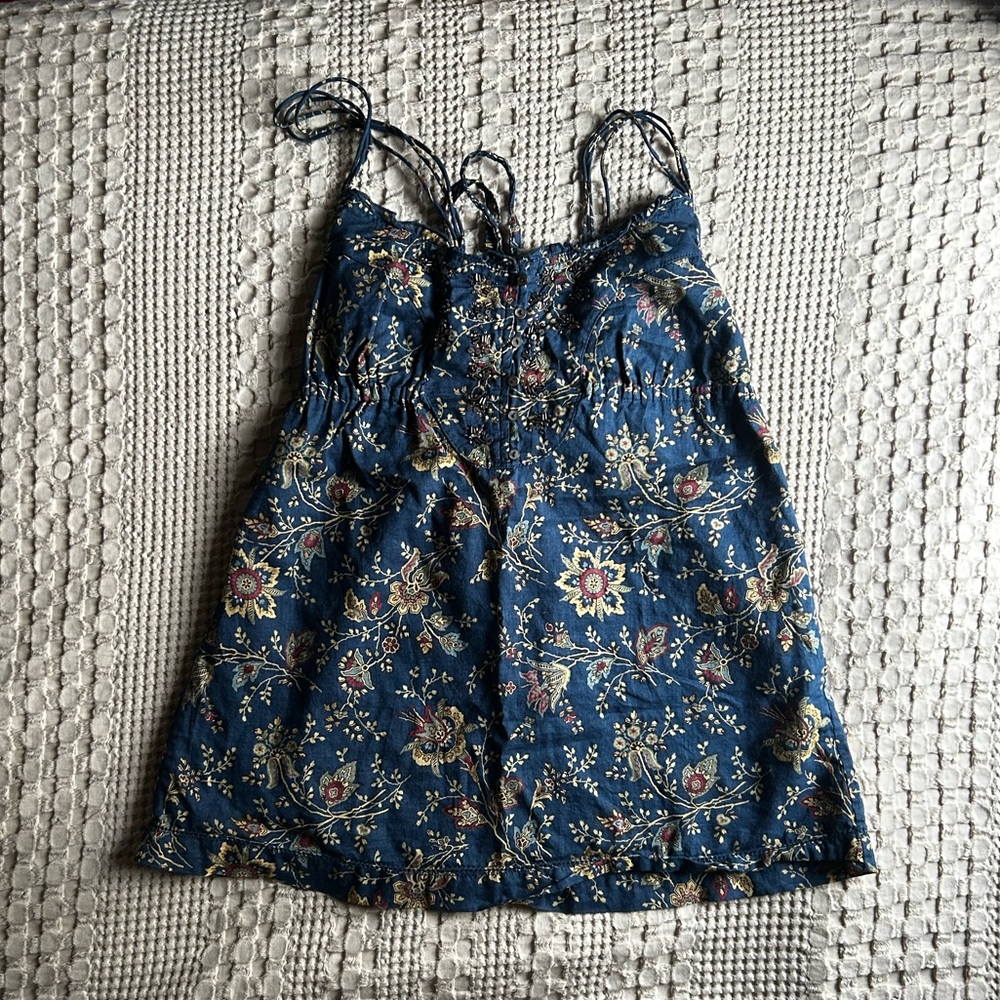 Abercrombie & Fitch Floral Navy Camisole